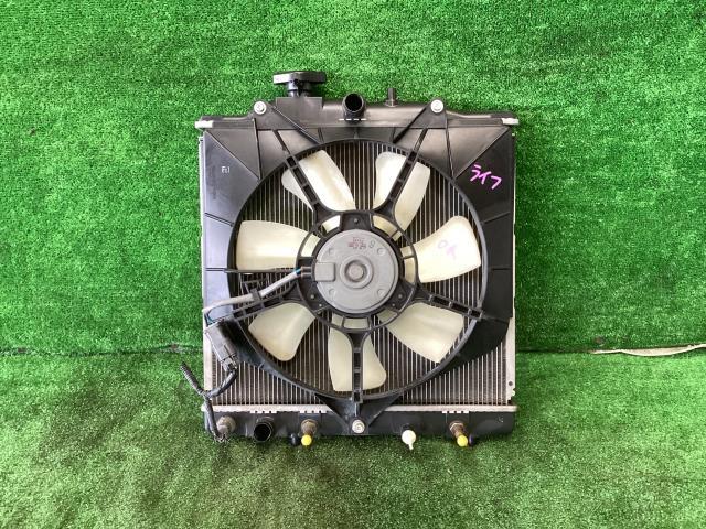 ライフ CBA-JB6 ラジエータ C 4WD NH623M 19010-RGA-901拍卖