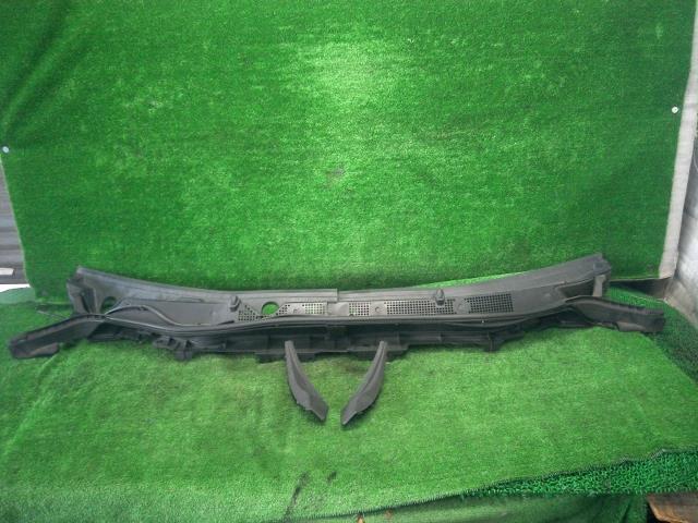 CX-5 LDA-KE2FW カウルトップパネル XD 42A拍卖