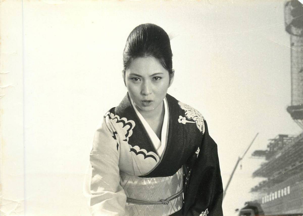 p36803『梶芽衣子』スナップ 太田雅子 野良猫ロック 銀蝶渡り鳥 女囚さそり 仁義なき戦い 修羅雪姫拍卖