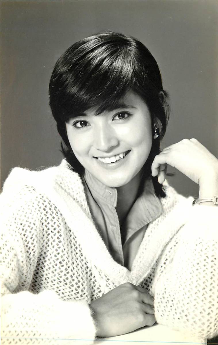 p36640『志穂美悦子』スナップ 裏名前・ソニーチバ社名・住所スタンプあり 女必殺五段拳 必殺女拳士 帰ってきた女必殺拳拍卖