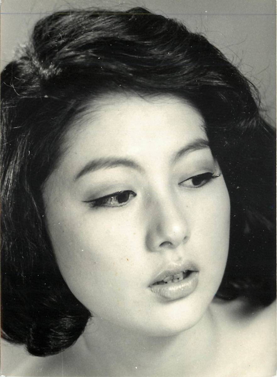 p36597『桑原幸子』スナップ 裏東映芸能社名・住所スタンプ入拍卖