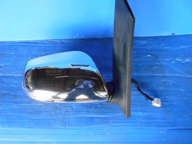 903105 トヨタ アイシス ZGM10 サイドミラー右拍卖