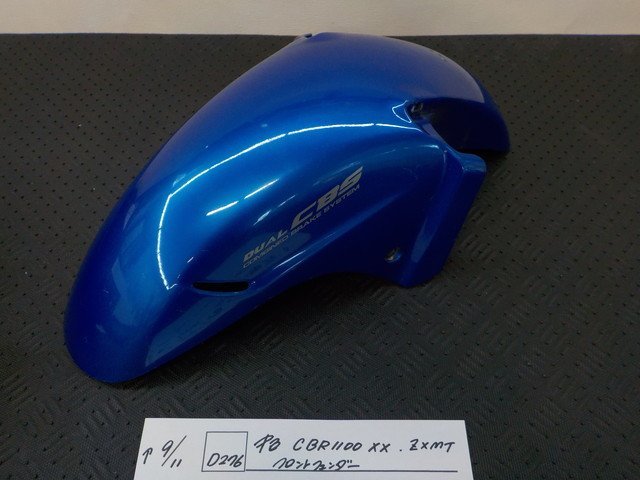●〇★(D276)中古 CBR1100 XX ZXMT フロントフェンダー 5-9/11(う)★拍卖