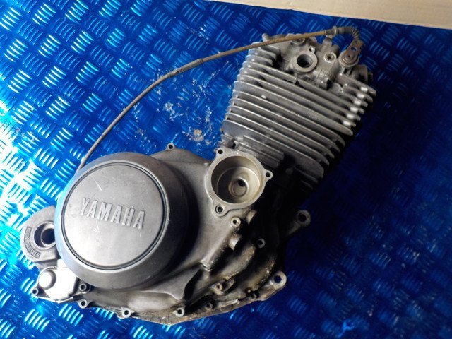 HS1●○SRX400 ジャンクエンジン(1)欠品多数 5Y7 クランキングOK 5-9/22(う)★拍卖