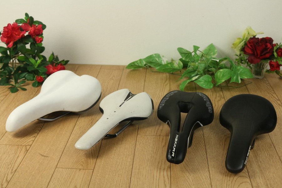 自転車パーツまとめて!!サドル4点(セライタリア TEC FELT VELO)26~27cm前後 管Z7435拍卖