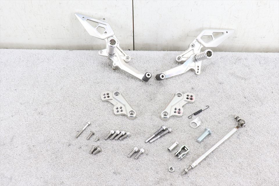 318965 GSX1300R 隼 ハヤブサ 08年~ アグラス バックステップ 拍卖