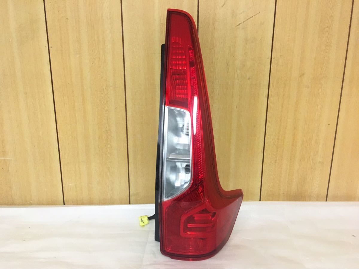 日産 デイズ B21W 後期 純正 右 テールライト/eKワゴン B11W 右 テールライト ICHIKOH D176 8330B050 美品!拍卖