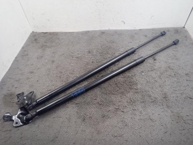 N-BOX 6BA-JF4 バックドアダンパー NH902P 74820-TTA-305拍卖