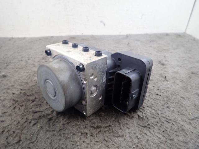 ヴィッツ DBA-NSP130 ABSアクチュエーター 3S7 44050-52E21拍卖