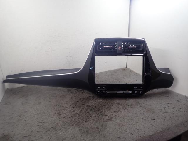 プリウス DAA-ZVW55 エアコンスイッチパネル 6W7 55900-47250拍卖