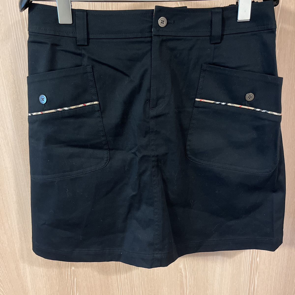◆極美品◆ BURBERRY GOLFスカートブラック BGS01-701-09 サイズ13拍卖