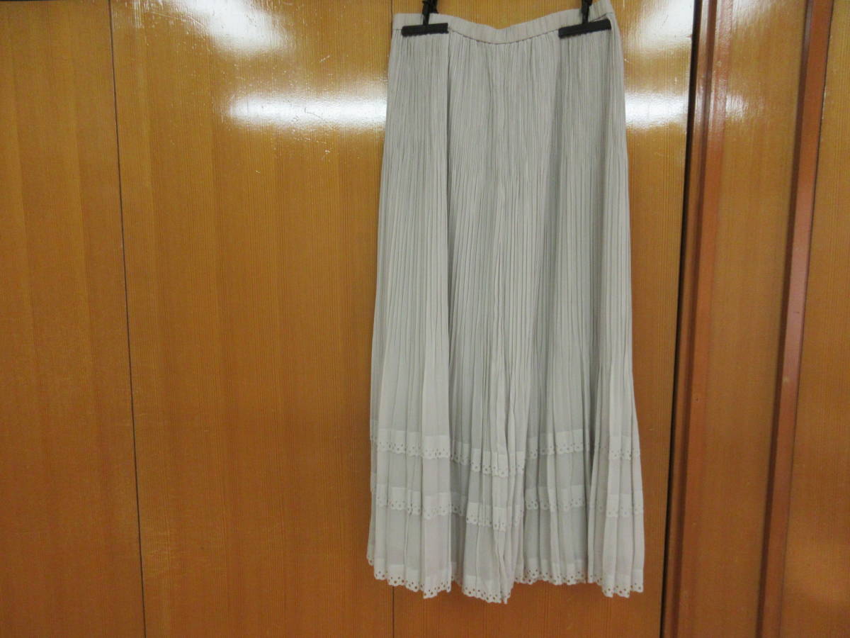 807 ロング丈スカート プリーツフレアースカート Mサイズ 裏地付き拍卖