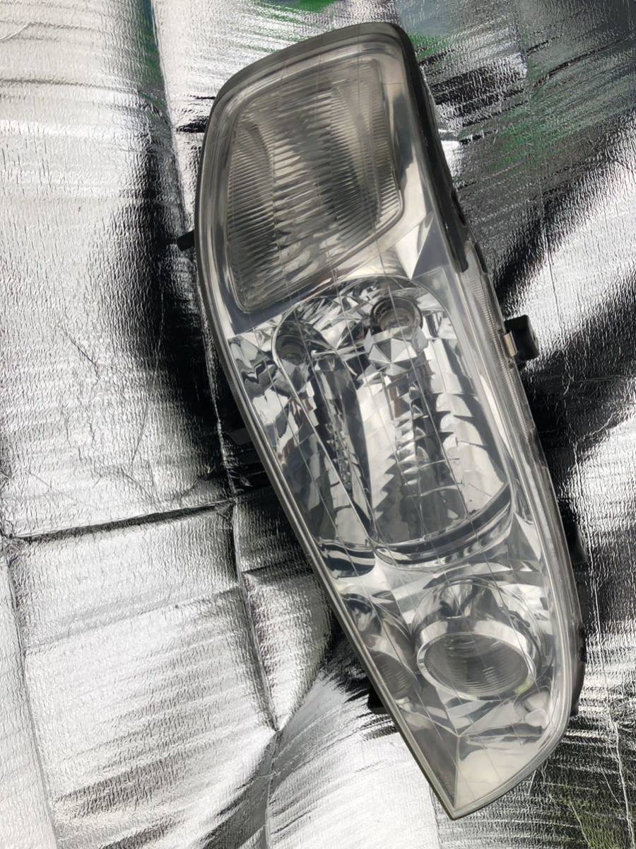 13 ホンダ インスパイア UA1 HID シルバー 右側 ヘッドライト 拍卖