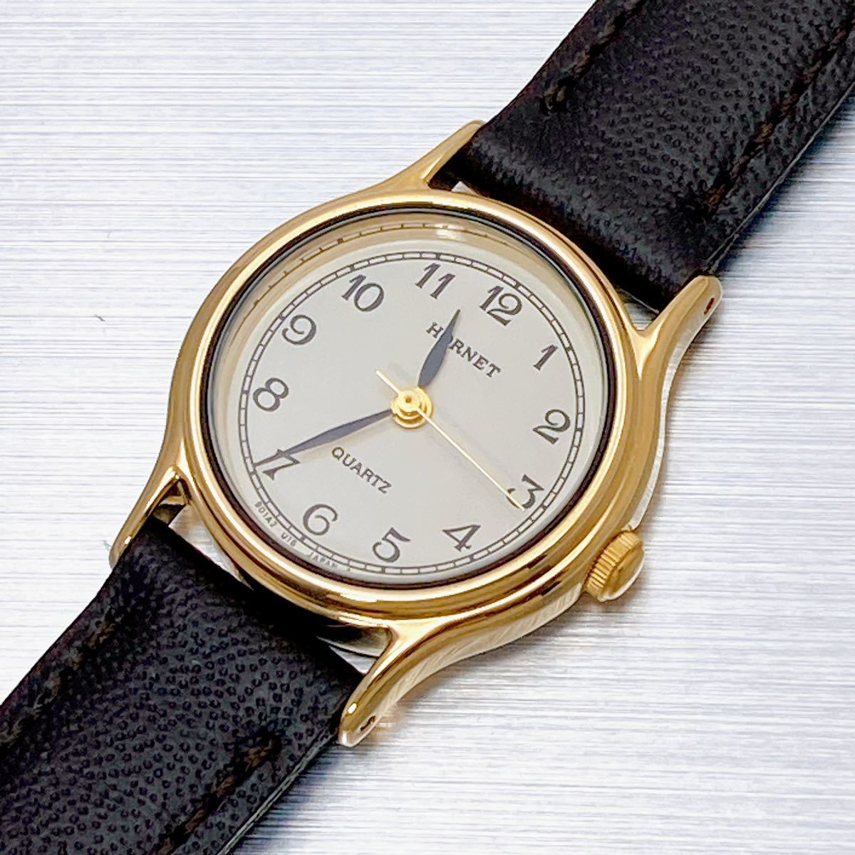 【未使用 / 即決 即購入可 / 送料185円】 CASIO シンプル ゴールド 説明書 日本製ムーブメント HORNET HN-013 レディース腕時計 30800-106拍卖