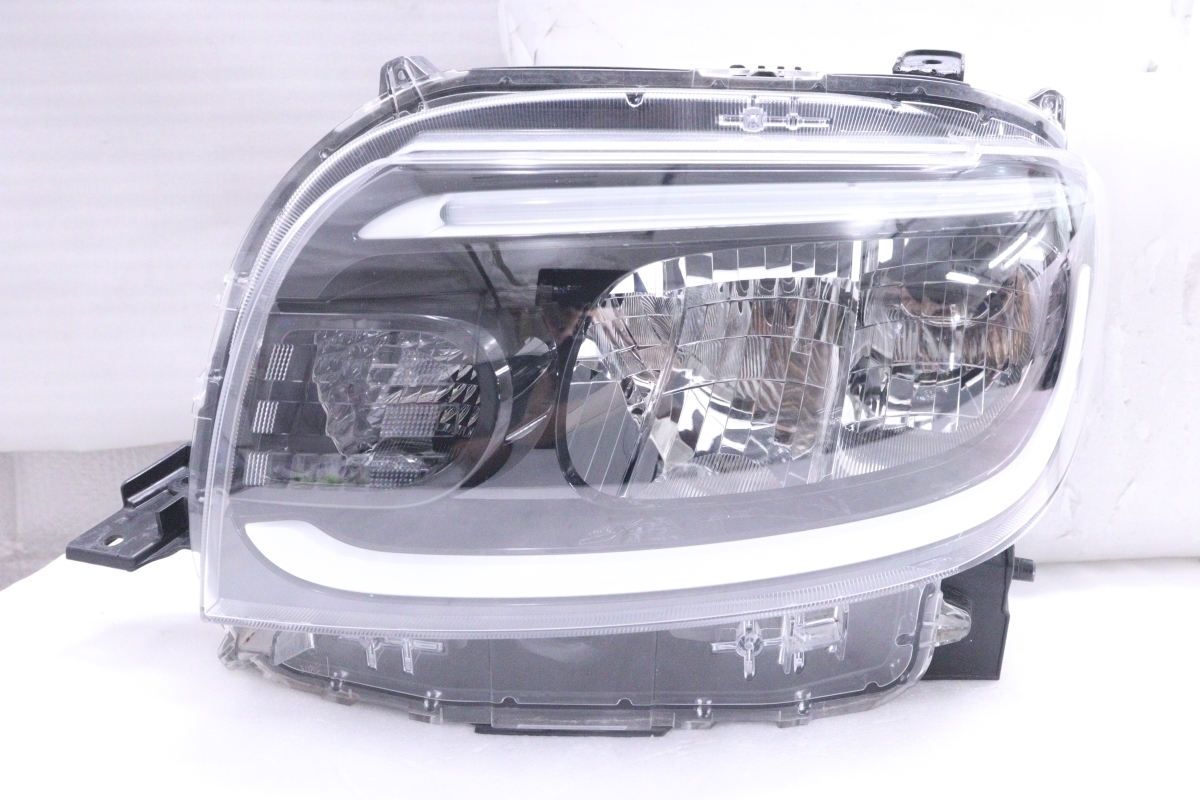 38-881★【値下】美品★LED LA650S タント★左ヘッドライト KOITO 100-69074 打刻:01 ユニット ブラック 純正★ダイハツ (DM)拍卖