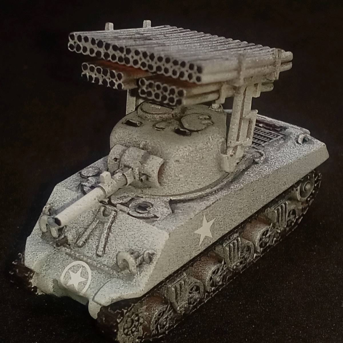 ●完成品1/144 T34カリオペ,”多連装ロケット砲・M4シャーマン搭載型!”,冬季迷彩,アメリカ,WW2,自作ver拍卖
