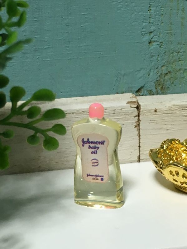 y218-2◆保湿にどうぞ◆ ドールハウス 用 ミニチュア ベビーオイル pk 2個 Doll House Blythe 赤ちゃん Baby バービー ブライス シルバニア拍卖