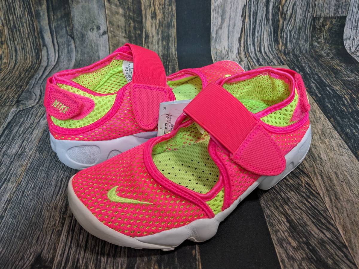 23.5cm ナイキ リフト 2 検 極彩色 レディース ガーリー ガールズ メッシュ サンダル キッズ GS WMNS エアリフト ピンク/ボルト 5Y拍卖