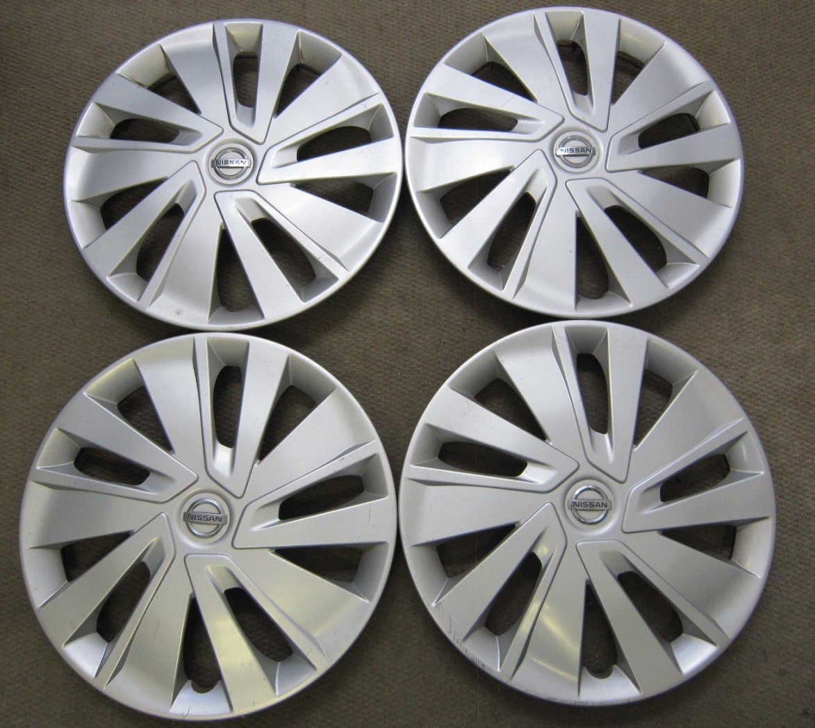 イ402☆日産 B21W デイズ 14インチ ホイールキャップ 4枚拍卖