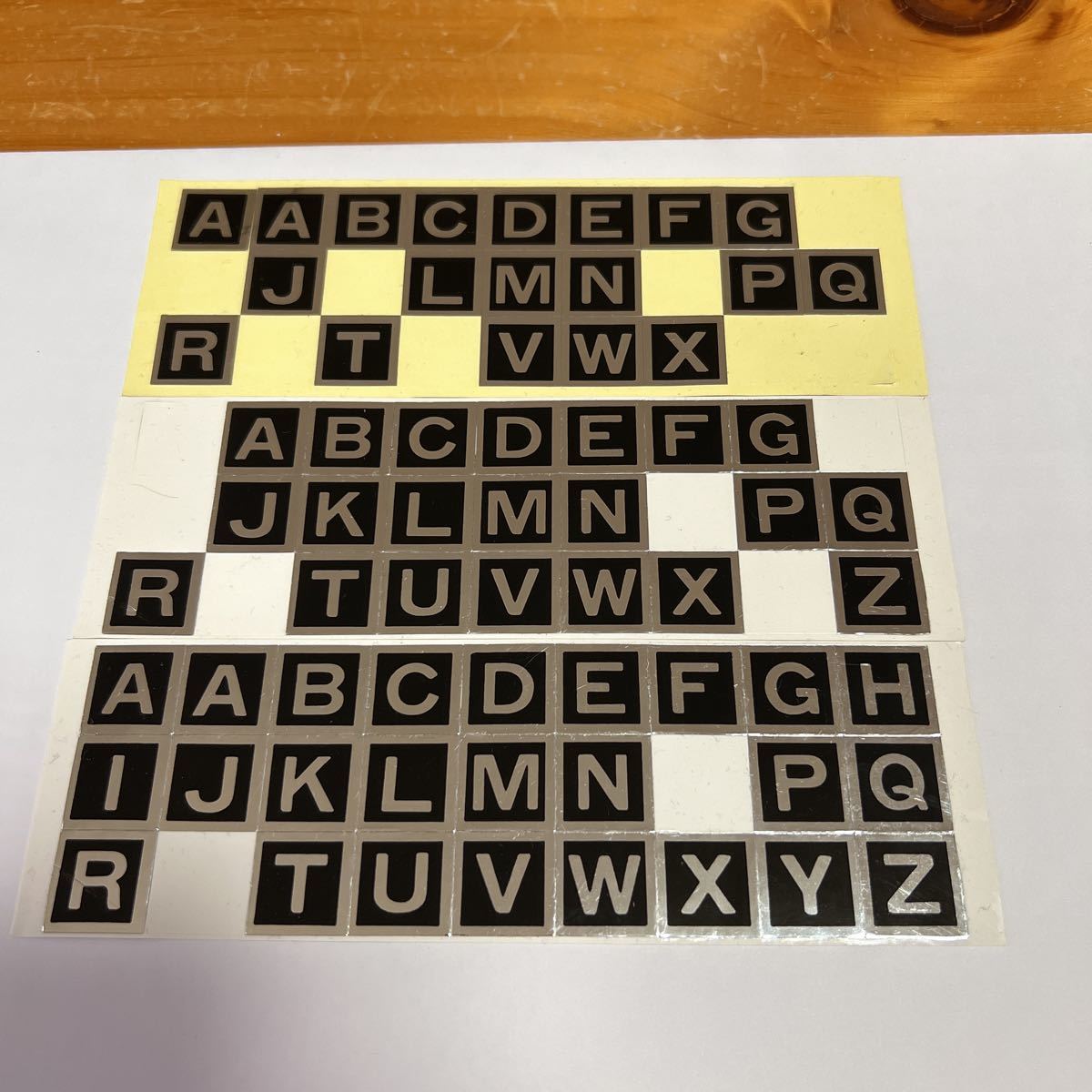 アルファベットシール シルバー文字 3枚セット 中古品 使用品 美品 送料無料拍卖