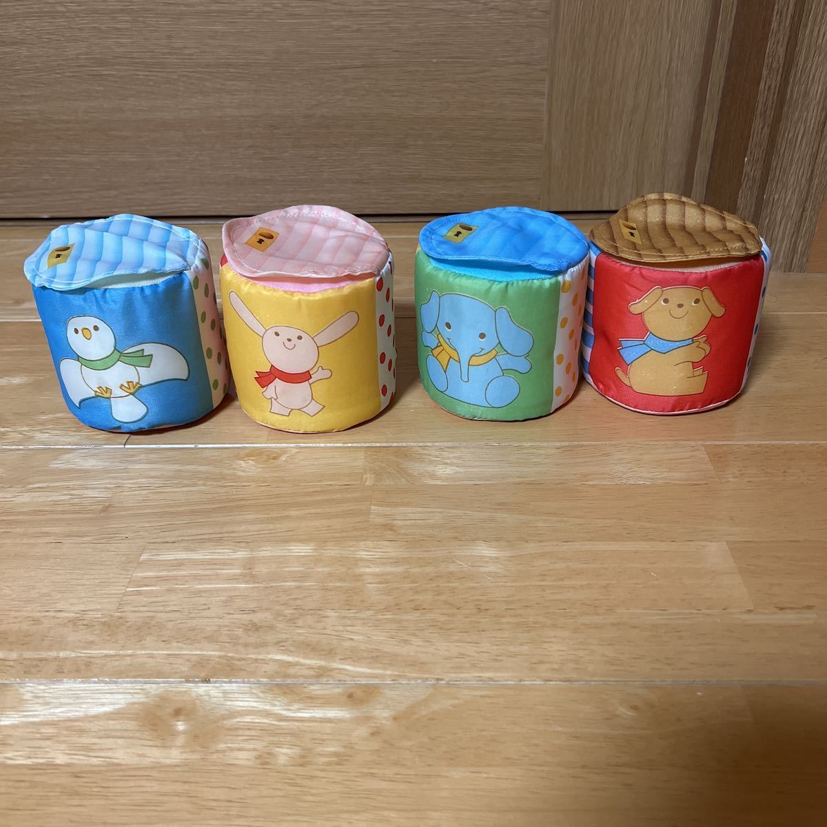 Benesse ベネッセ スポンジ積み木 積み木の中に、動物フィギア入り 中古品 美品 送料無料拍卖