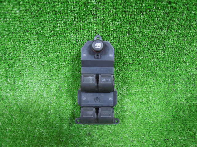 ホンダ フィット アリア GD9 パワーウィンドウスイッチ 中古 M21695 M21696 20ピン A2179拍卖