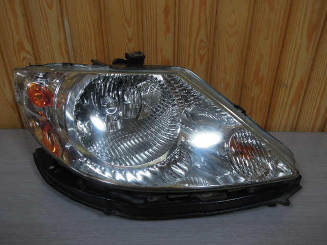ホンダ フィット アリア GD9 ヘッドライト 右 中古 STANLEY P3242 R HCR-149 A2200拍卖