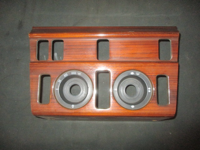 ■ベンツ W124 エアコンウッドパネル 中古6 1246832008 1246809289 部品取あり クライメートコントロール デフロスタースイッチ ハザード■拍卖