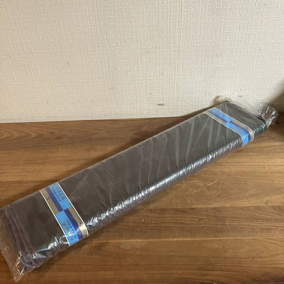 テイジン テトロン ソフトン 緑 赤 一反 半折り 生地 服地 スーツ ジャケット ワンピース スカート 衣装 コスプレ ハンドメイド 裁縫拍卖