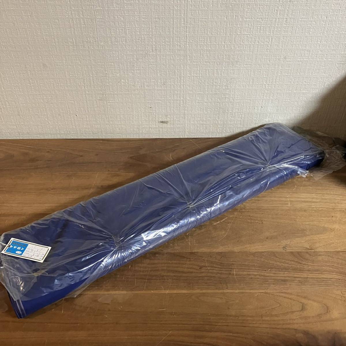 レジロン 青 一反 半折り 生地 服地 スーツ ジャケット ワンピース スカート 衣装 コスプレ バッグ ハンドメイド 裁縫拍卖
