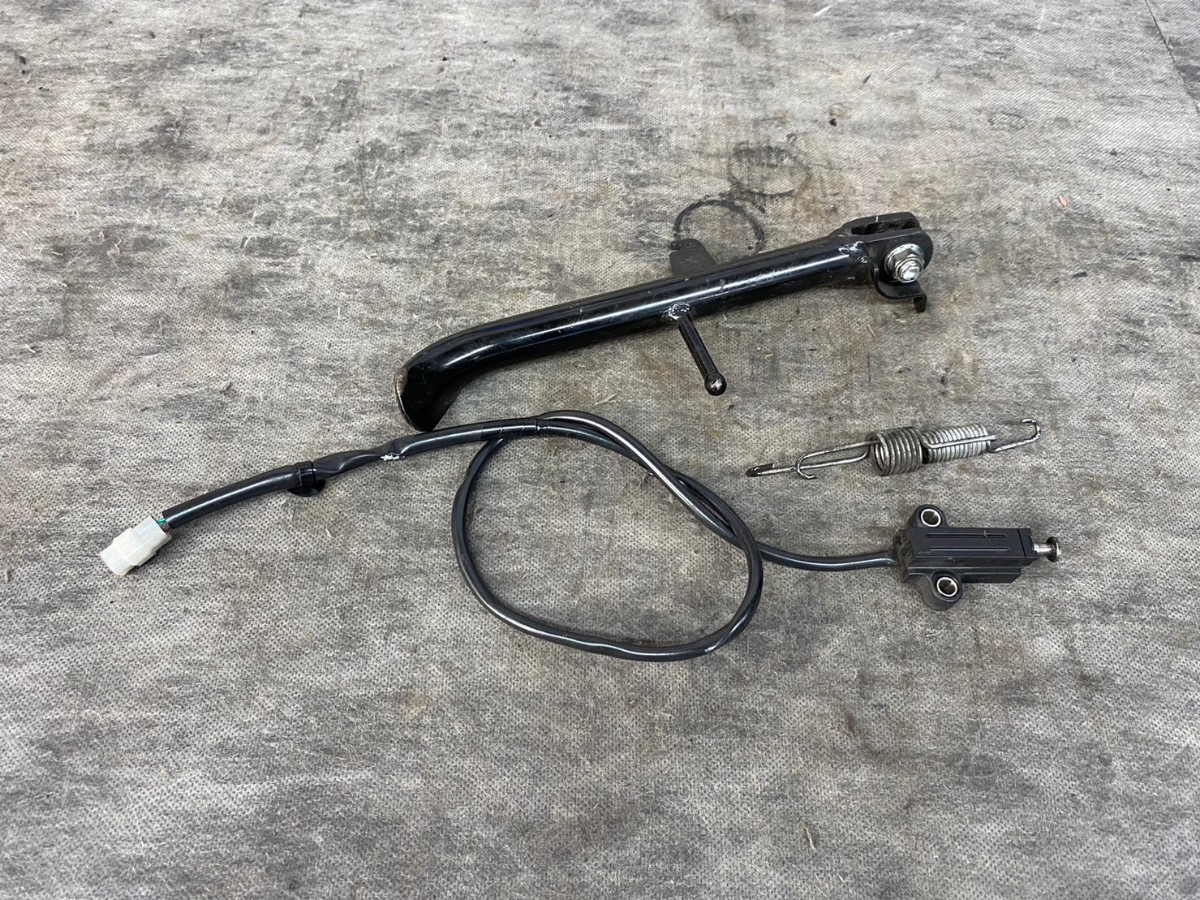 スズキ GSX R125 DL32D サイドスタンド センサー付き 電装 スプリング 23年登録車 SUZUKI 純正 部品 パーツ拍卖