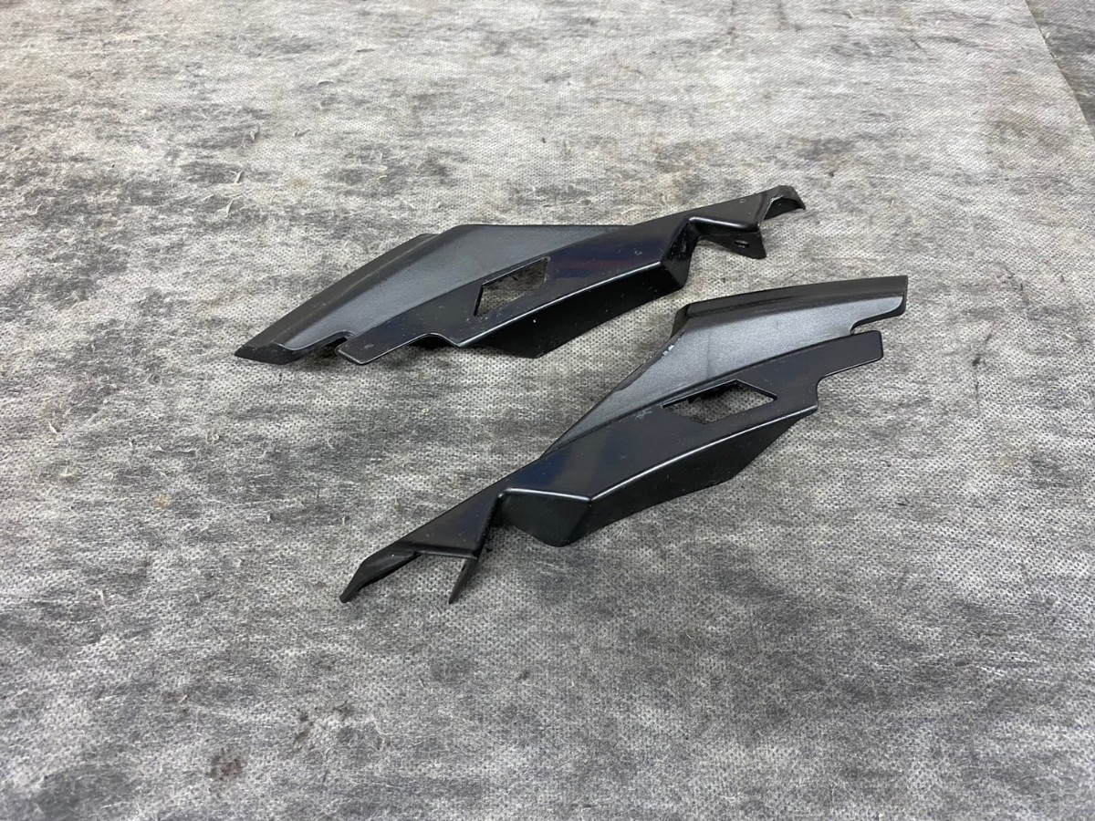 スズキ GSX R125 DL32D インナー カバー インテーク 左右セット 94461-23K0 94451-23K0 SUZUKI 純正 部品 パーツ拍卖