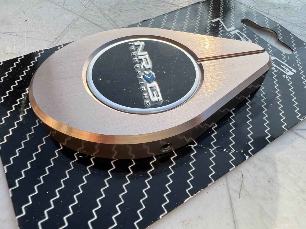 NRG ラジエターキャップカバー チタン色 汎用 USDM エンジンドレスアップ JDM 正規輸入品 RDC100TI拍卖