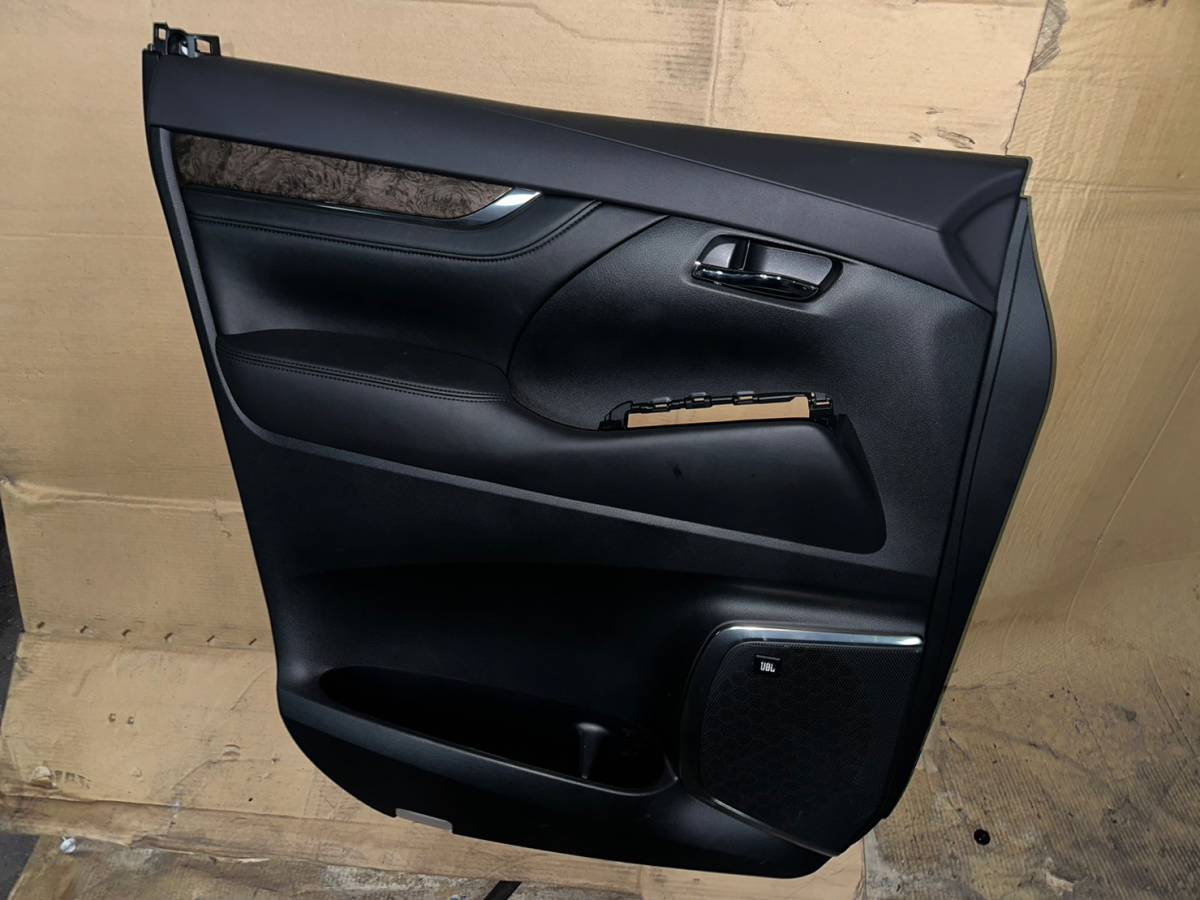 アルファード 30 後期 左フロントドア内張り 67620-58830-C3 AGH30W AGH35 GGH30 GGH35拍卖