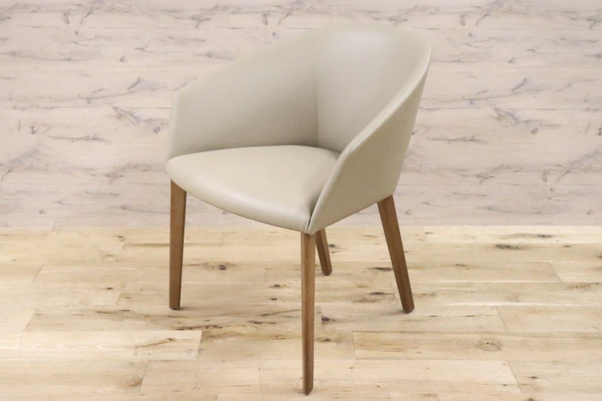 GMGN421B○Andreu World / アンドリュー・ワールド Brandy アームチェア 椅子 本革 レザー ベージュ モダン 定価約20万 展示品拍卖