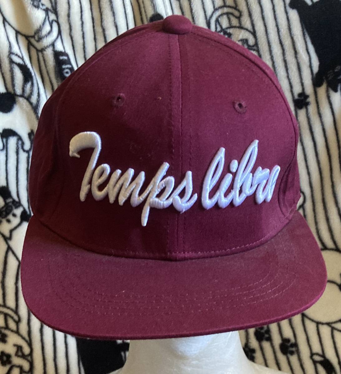 お手軽エンジカラーキャップ【ジーユー GU】シンプルなスナップバック帽子CAP/フリーサイズ/男女OK/ユニセックス仕様拍卖