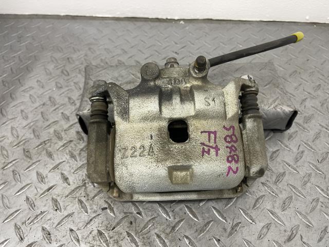ノート E12 左 フロント キャリパー 41011-3AW0A拍卖