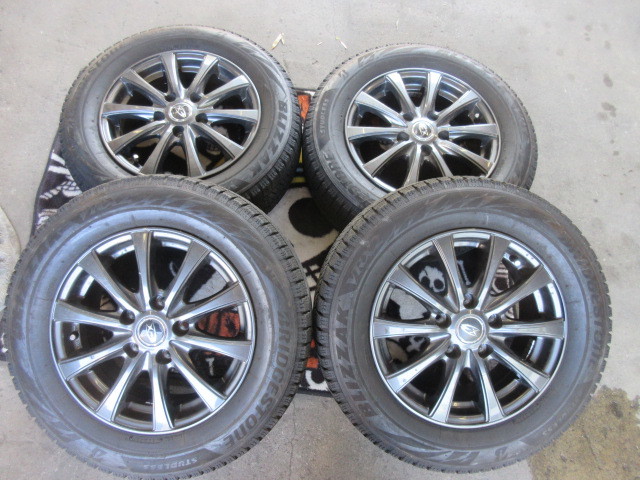 ★24R5A7282 ブリヂストンスタッドレス15インチアルミ付 ブリザックVRX2 19年製 195/65/R15 修理やストック等に 拍卖