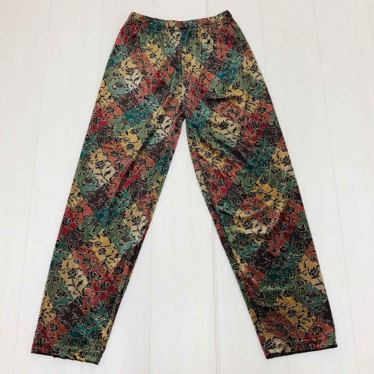 k1360 美品 パンツ ウエストゴム ストレッチ ストレート 花 レディース 昭和レトロ 華やか 高級感 エレガント レトロヴィンテージスタイル拍卖