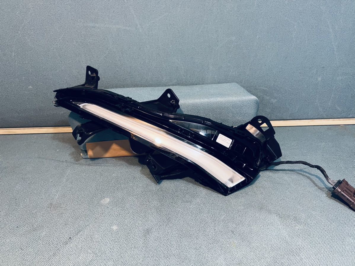 プジョー 508 R8 純正 右 デイライト 89911714拍卖