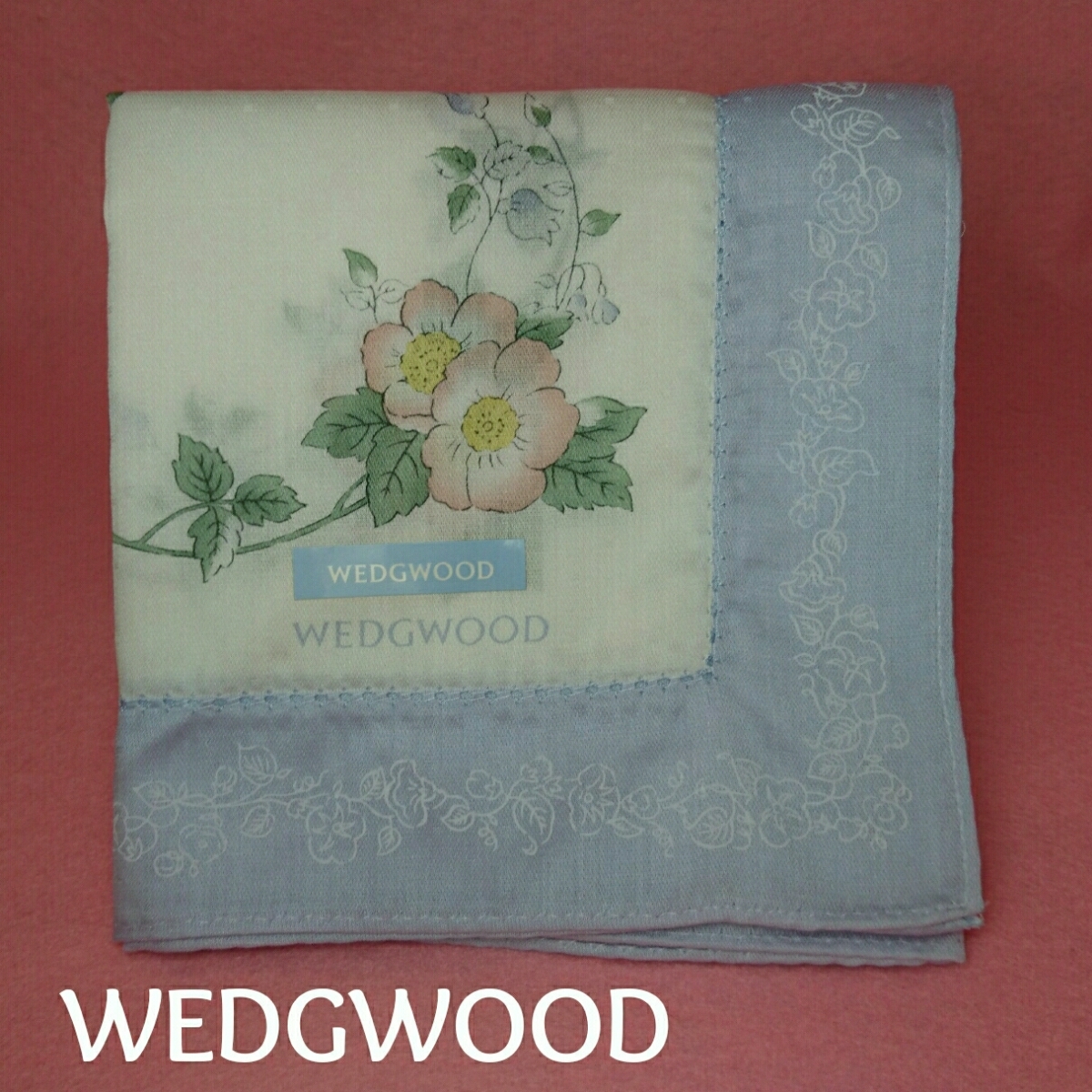 【未使用新品】 WEDGWOOD ウェッジウッド ハンカチ 22 8266拍卖