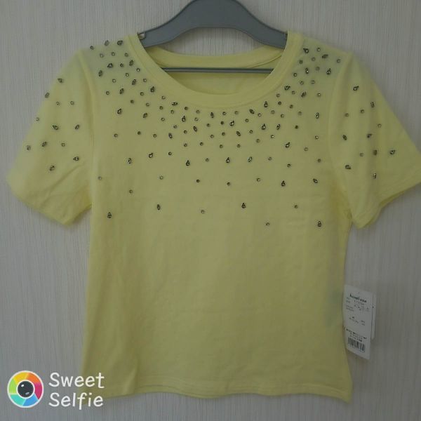 新品 半袖 Tシャツ S-M 飾りジャラジャラ♪拍卖