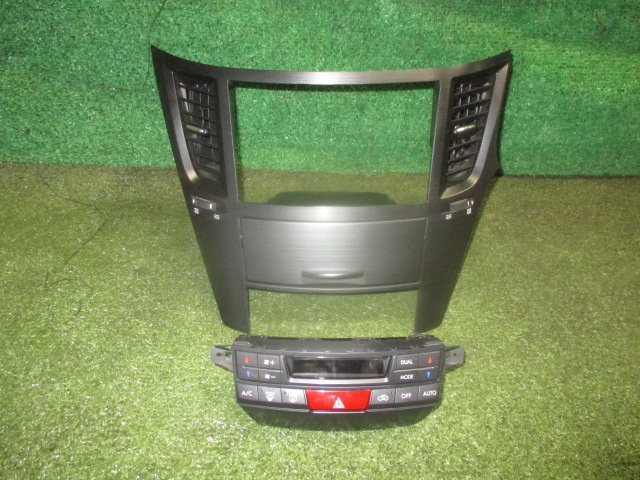 スバル レガシィ ツーリングワゴン 後期 BRM 純正オーディオパネル エアコンスイッチ コンソールパネル エアコン吹き出し口拍卖