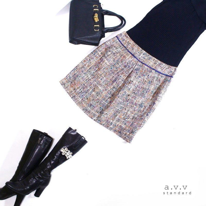 新品 未使用 アーヴェヴェスタンダード a.v.v standard 上品 膝下丈 カラフル タイトスカート ツイードスカート 40 白 ネイビー 紺 合物拍卖