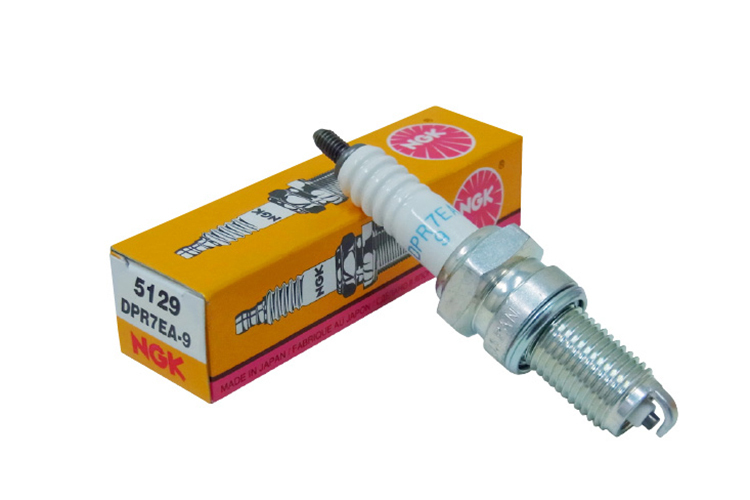NGK スパークプラグ DPR7EA-9 フォルツァX/Z バルカン バイクパーツセンター拍卖