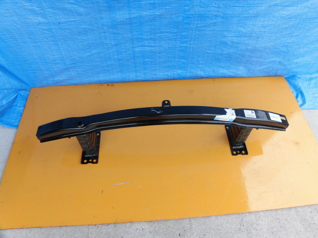 BMW E90 E91 3シリーズ フロント ホースメント Z579拍卖