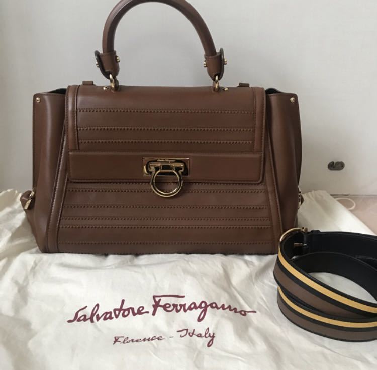 フェラガモ☆ソフィア限定品2wayバッグ 美品#拍卖