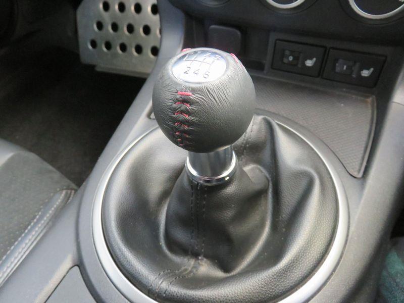 ★新品 未使用 純正部品 マツダ NDロードスター チェンジレバー ノブプッシュボタン グレーステッチ ND-RF ND5RC★拍卖