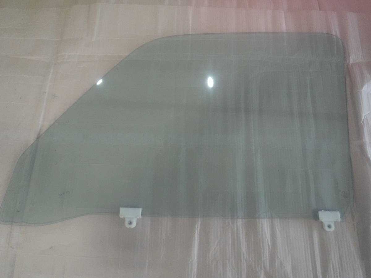 キャリィDD51TキャリーDK51Tキャリイ純正スクラム軽トラック右ドア運転席ドア窓ガラス43R-00018 TEMPALEX DOT44M2A3 部品取り車あります拍卖