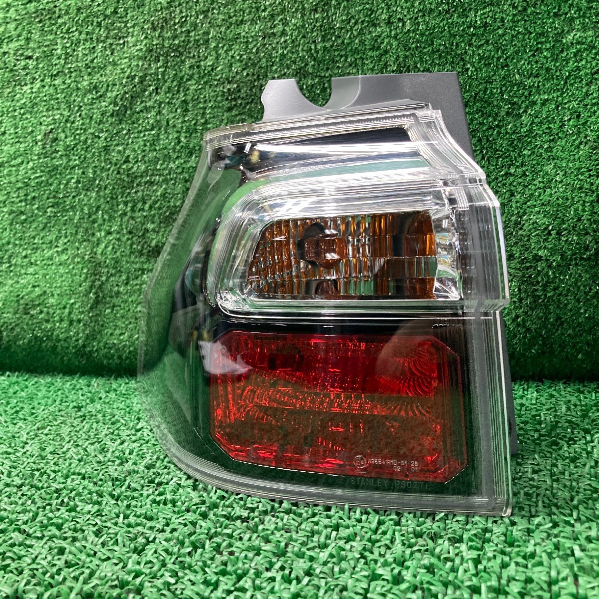 ♪♪ステップワゴン S RG1 左 テールライト テールランプ STANLEY P8027 点灯確認済(W8416)♪♪拍卖